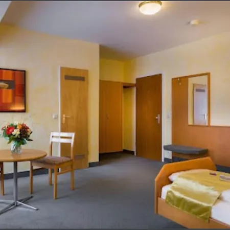 Mc Hotel *