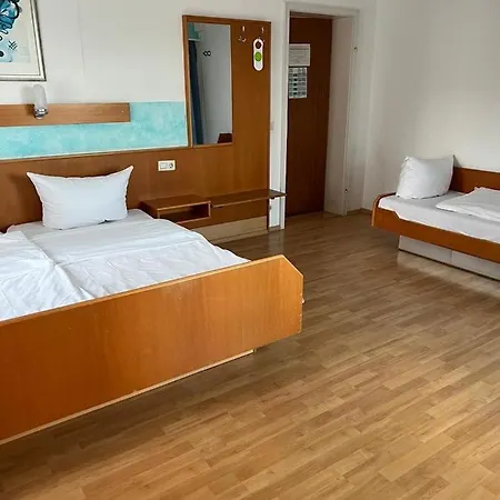 Mc Отель Карлсруэ